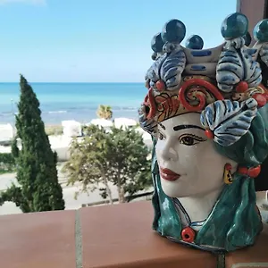 Pensjonat Frontemare Locazione Turistica