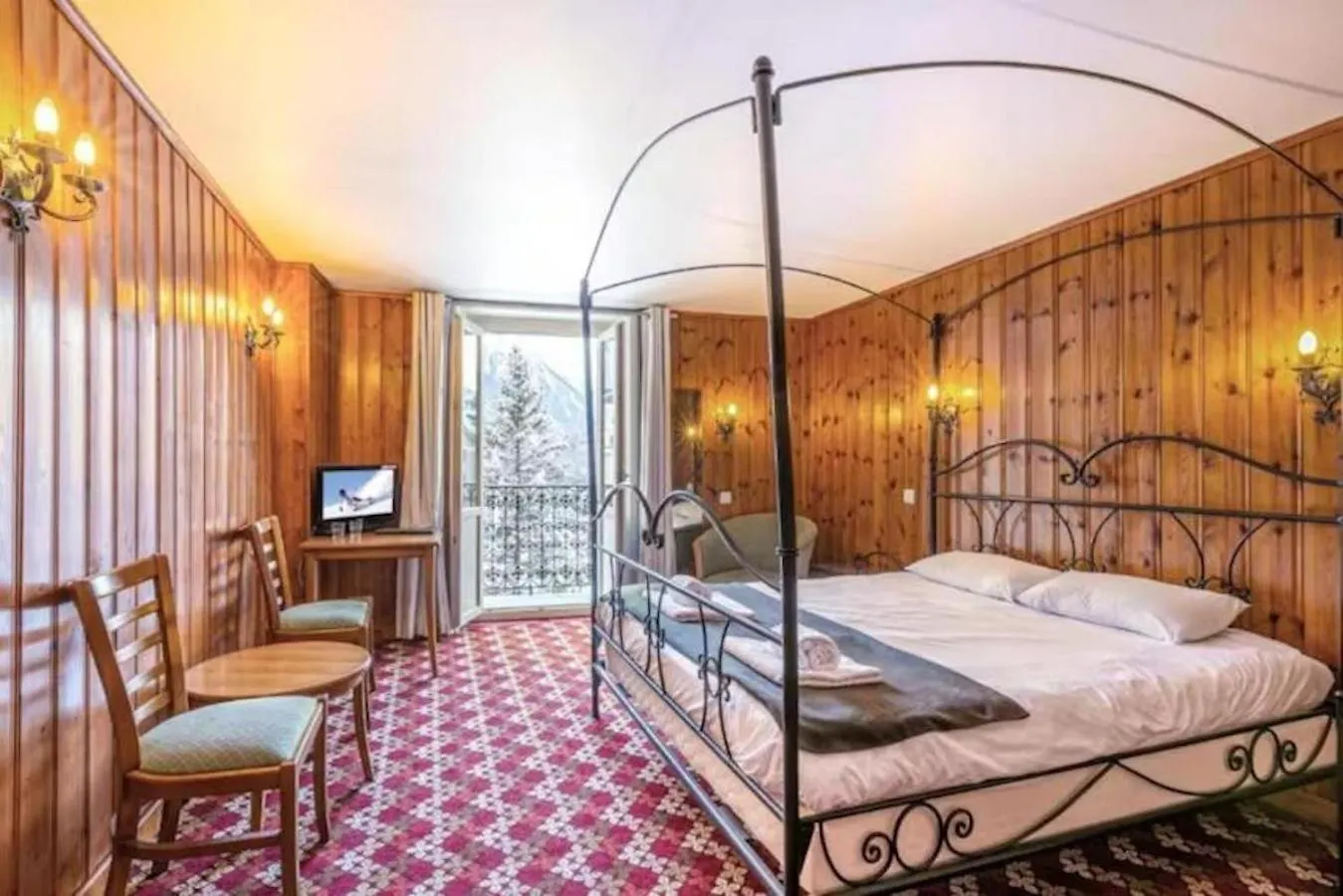 Hotel Le Chamonix 2*,  France